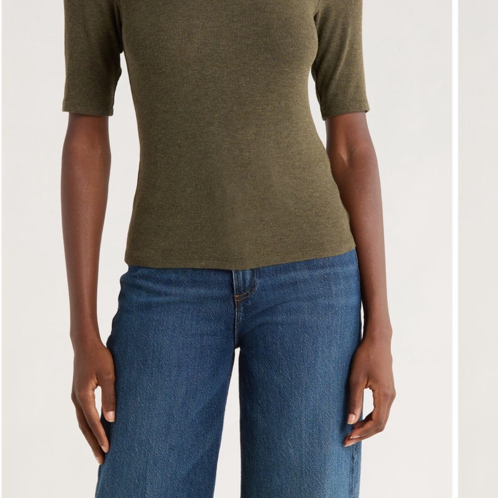 Frame Denim Ribbed Tee in rich military
